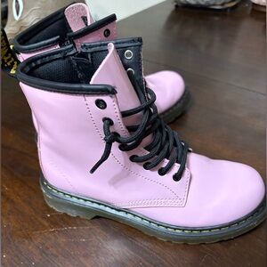 Dr Martens kid’s combat boots